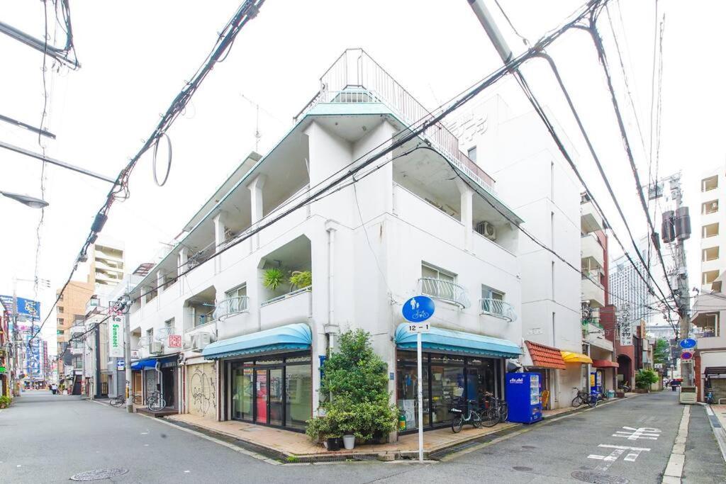 Sanacion Namba 難波千日前の5Ldk120平米 駅徒歩2分 広々バルコニーでバーベキューも可能 Διαμέρισμα Οσάκα Εξωτερικό φωτογραφία